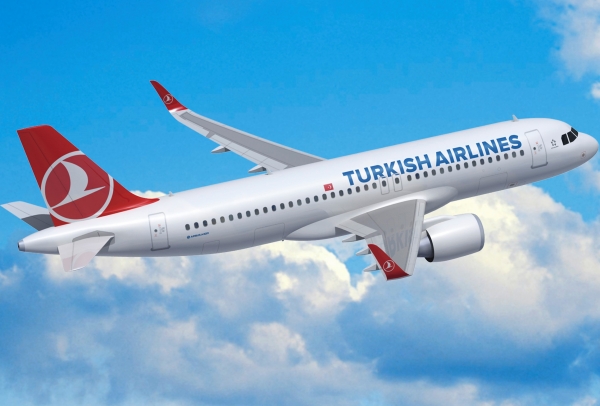  Aviokompānija «Turkish Airlines» būtiski samazina algas, bet saglabā darbavietas
